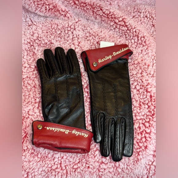 Harley-Davidson Accessories - Harley Davidson Women's Leather Motorcycle Gloves Size Extra Small Black Red